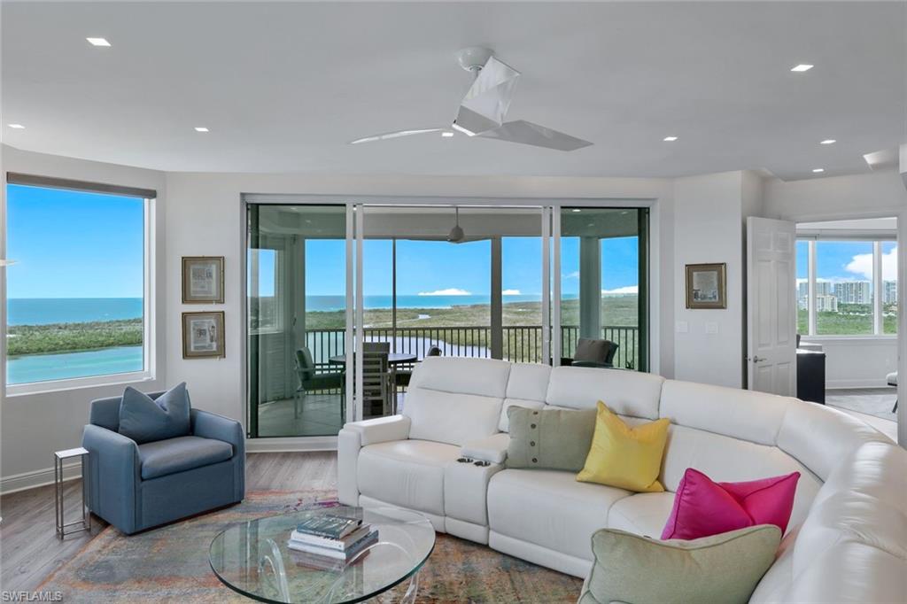 GRANDE PHOENICIAN - Residential