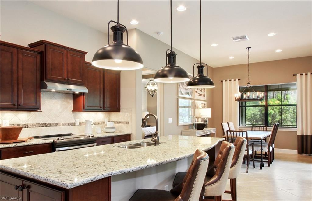 CORKSCREW SHORES - Residential