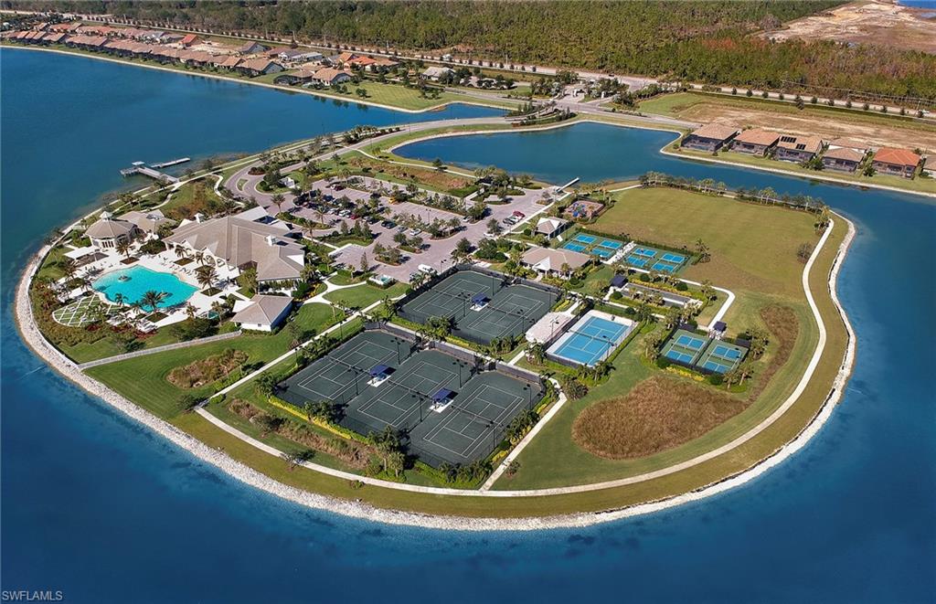 CORKSCREW SHORES - Residential