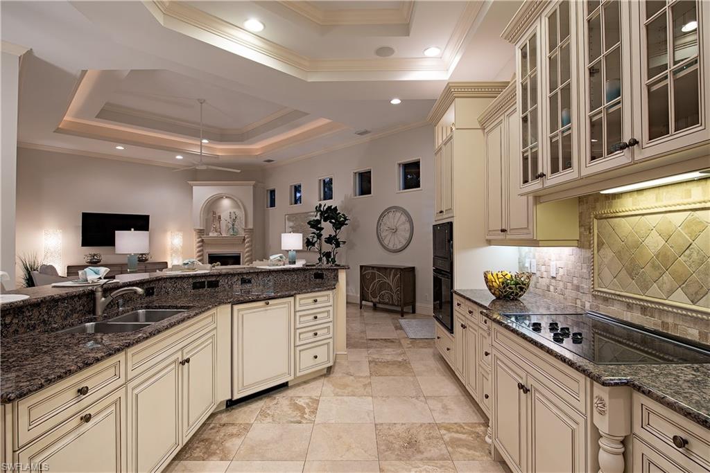 OLDE NAPLES - Residential