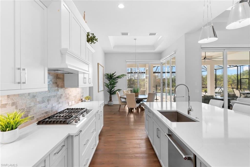 ISLES OF COLLIER PRESERVE - Residential