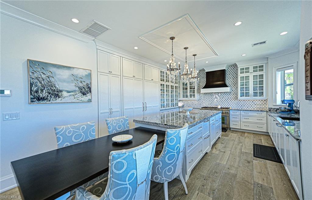 BAYFRONT GARDENS - Residential