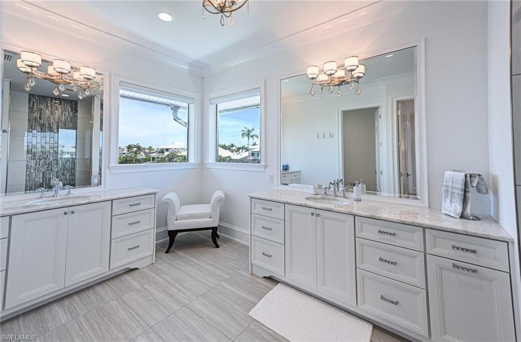 BAYFRONT GARDENS - Residential