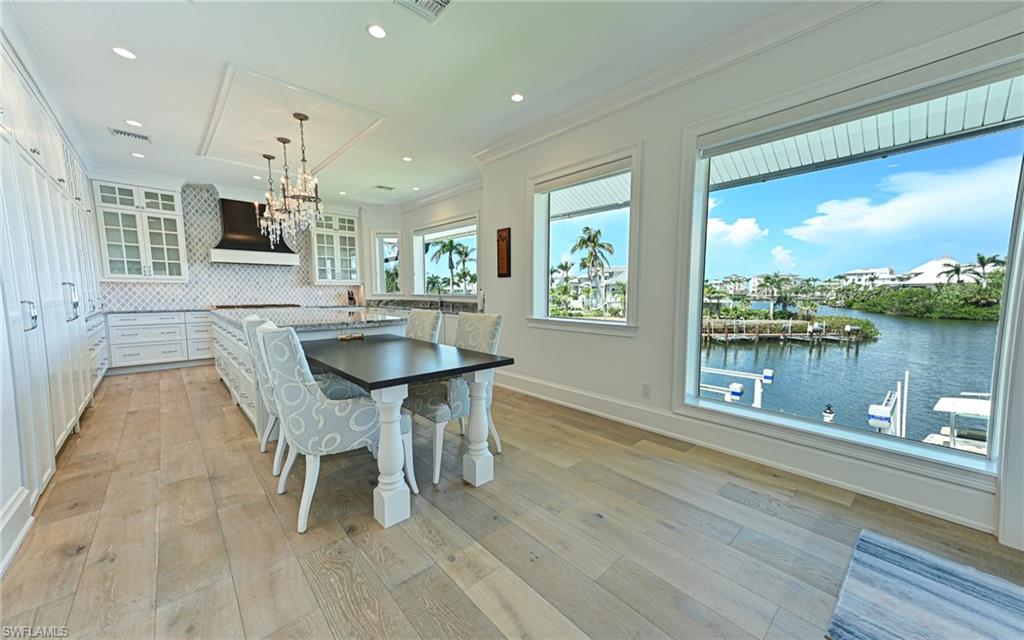 BAYFRONT GARDENS - Residential