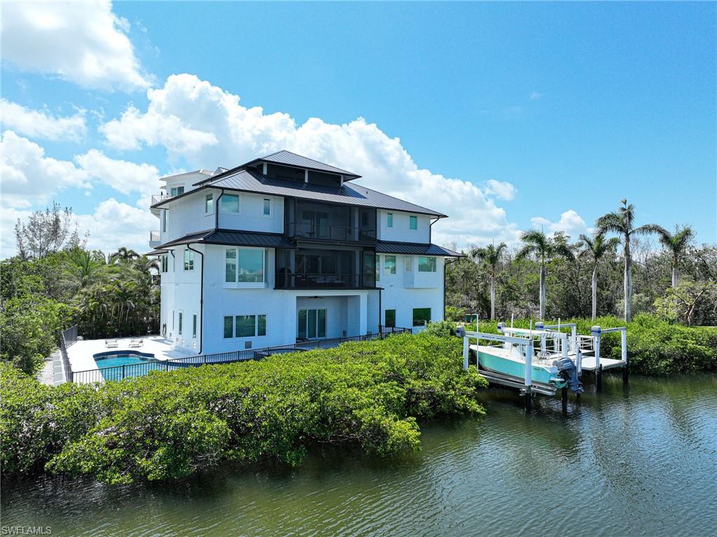 BAYFRONT GARDENS - Residential