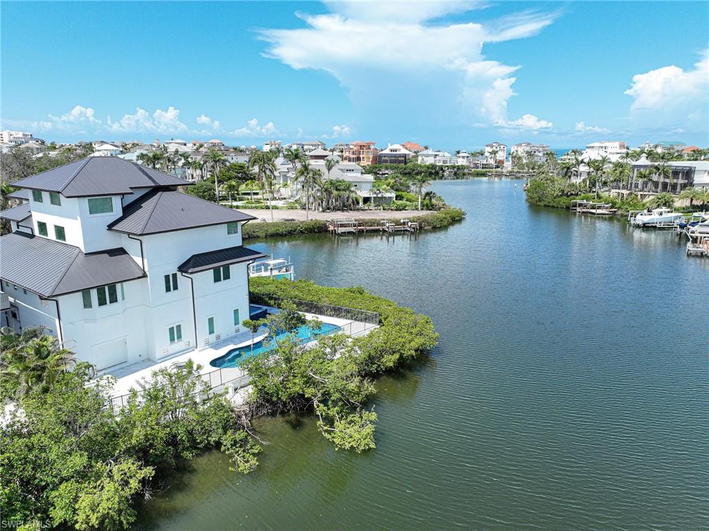 BAYFRONT GARDENS - Residential