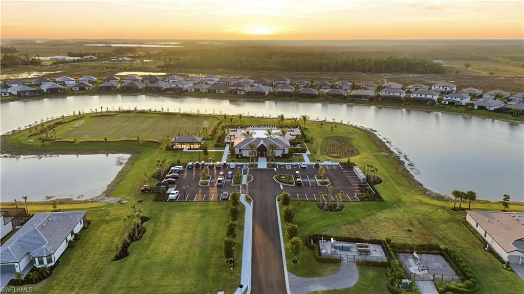 VERDANA VILLAGE - Residential