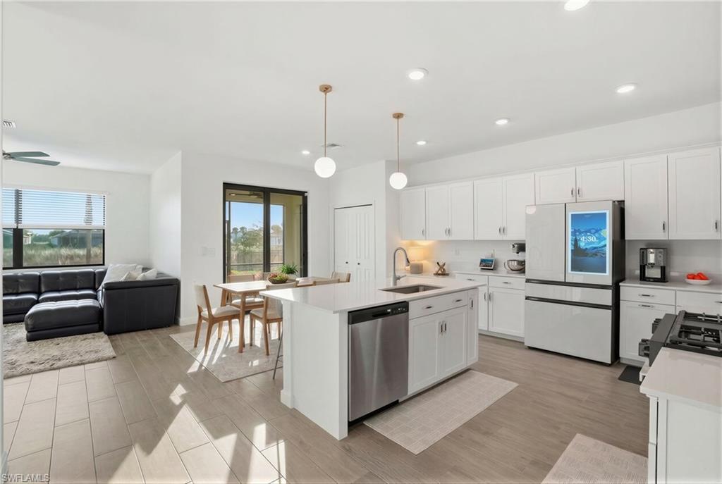 VERDANA VILLAGE - Residential