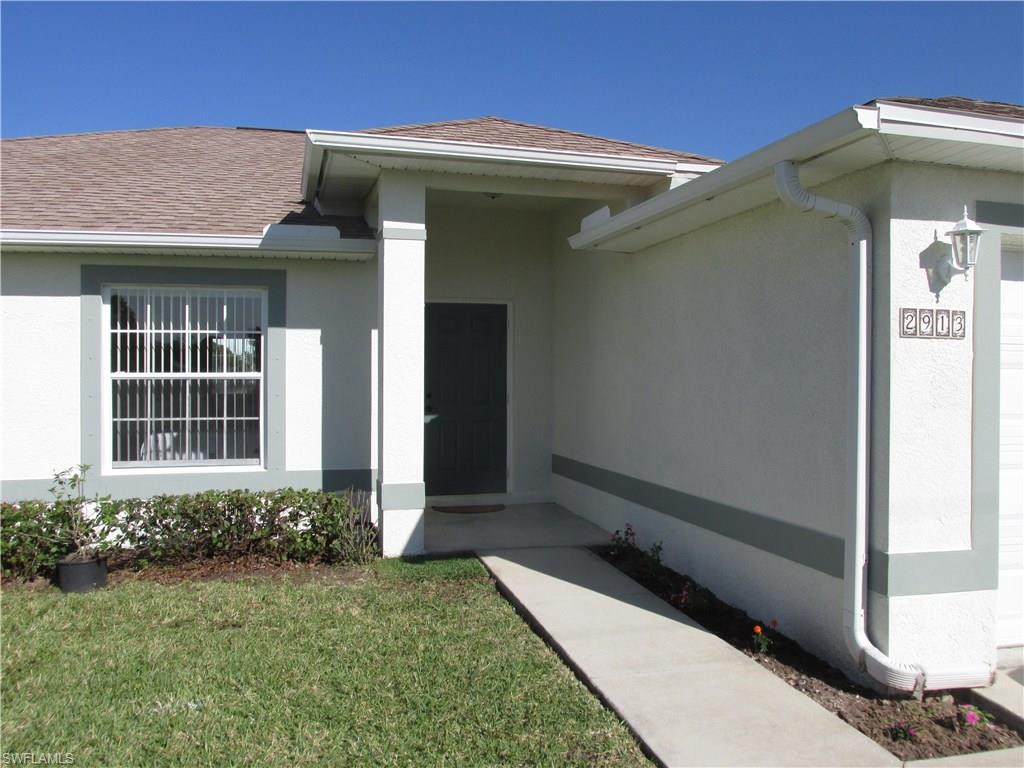 CAPE CORAL - Residential