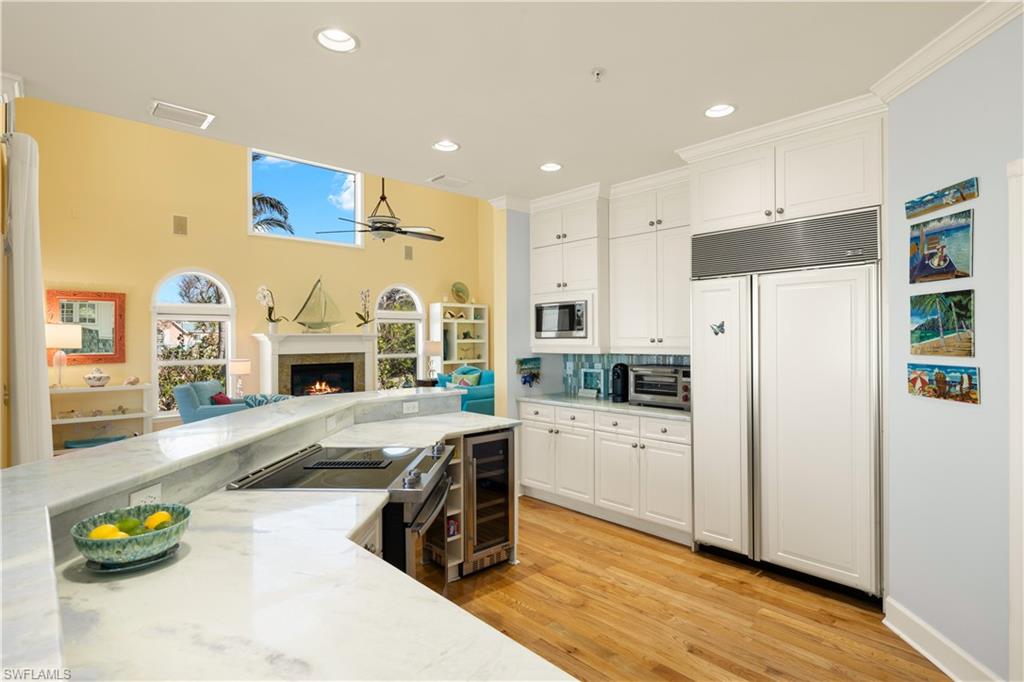 DICKEYS JOHN R SUBD - Residential