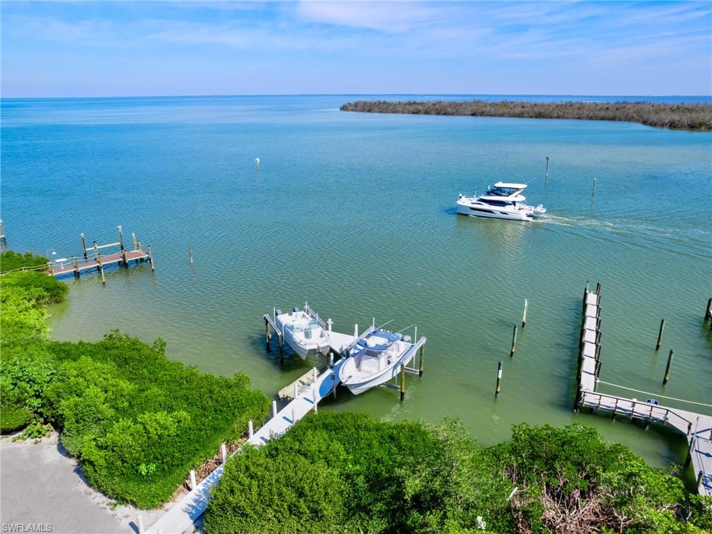 15899 Captiva DR