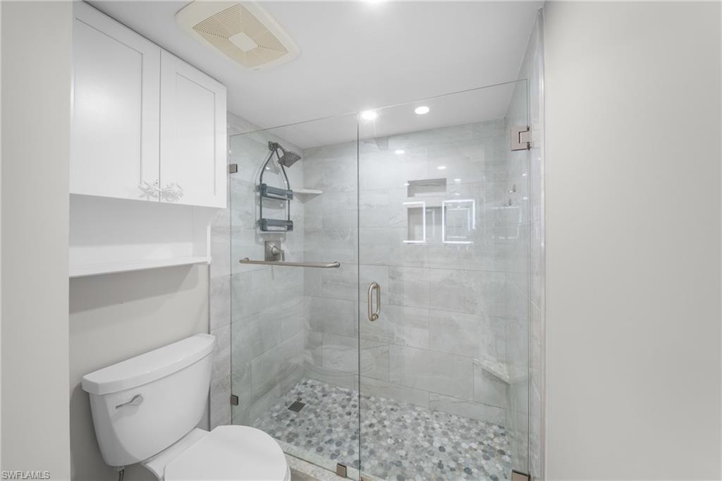 BAYSHORES - Residential