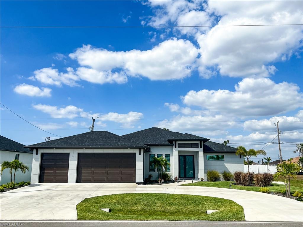 CAPE CORAL - Residential