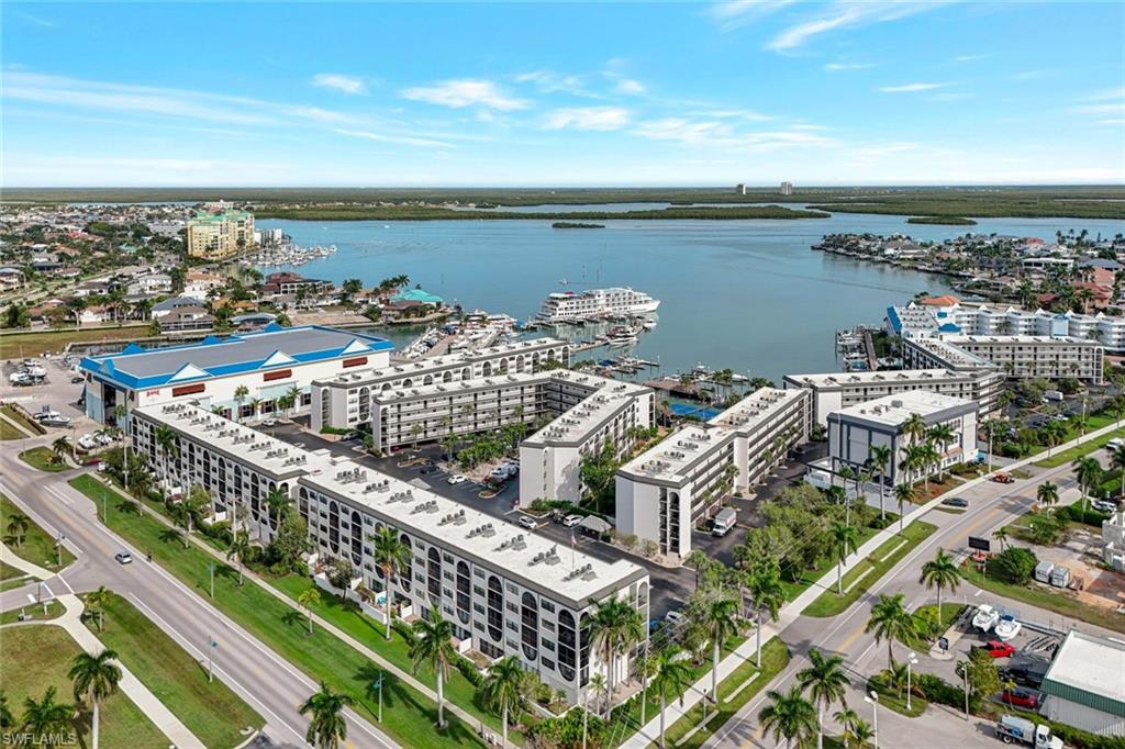 ANGLERS COVE - Residential