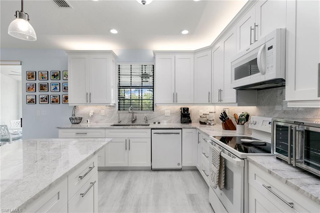 SUMMIT PLACE - Residential