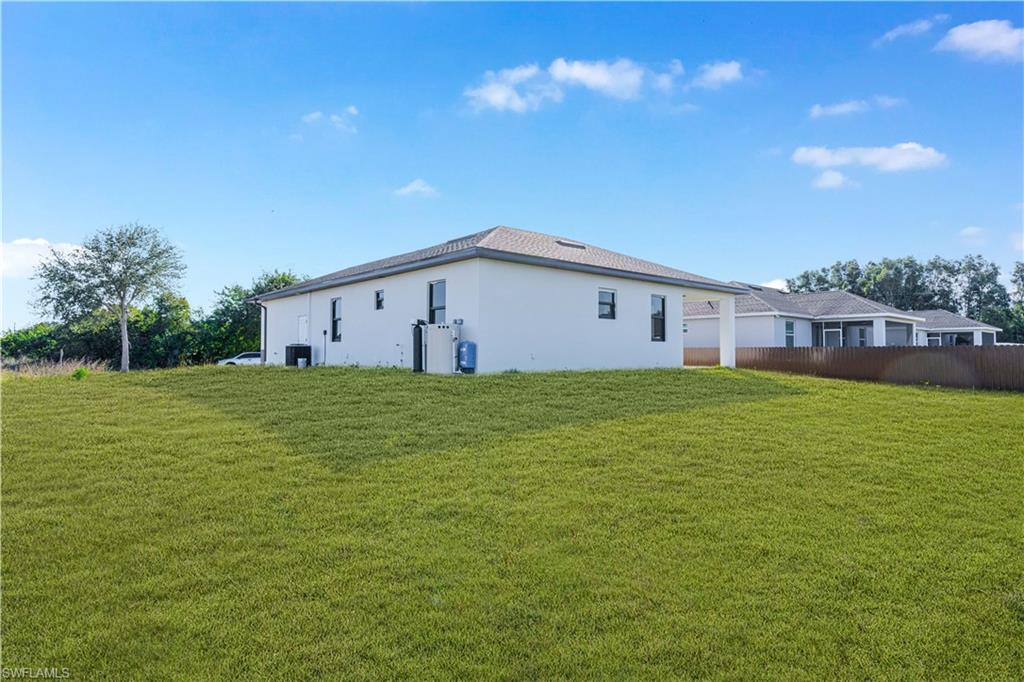 LEHIGH ACRES - Residential