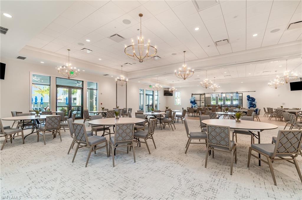 DEL WEBB OAK CREEK - Residential