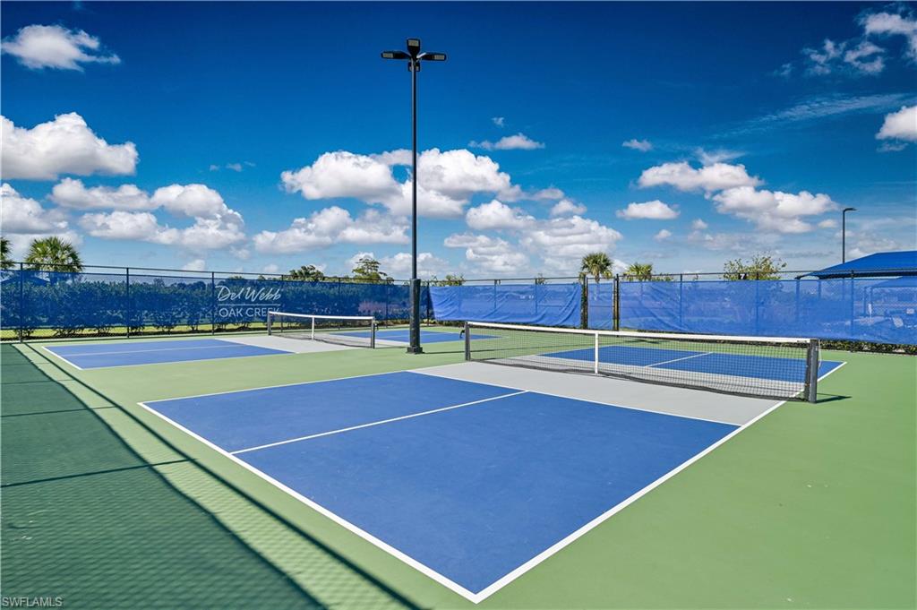 DEL WEBB OAK CREEK - Residential