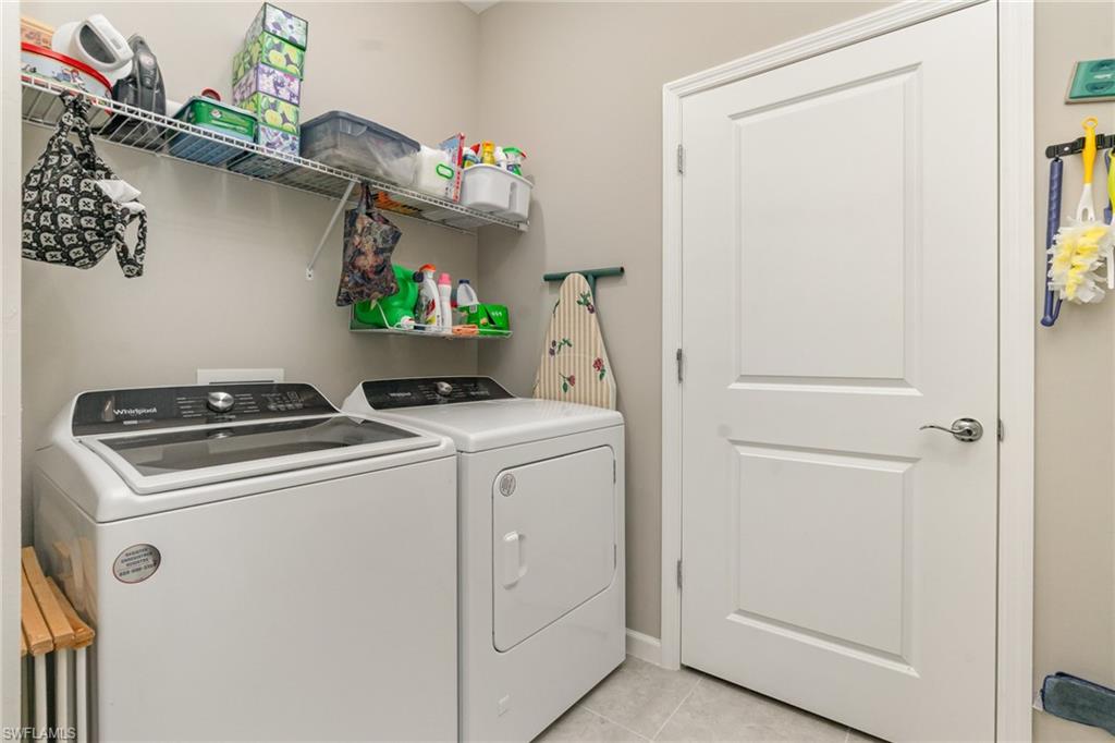 DEL WEBB OAK CREEK - Residential