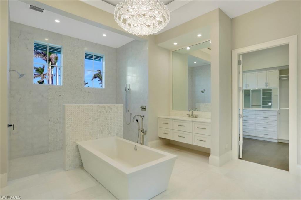 MOORINGS - Residential