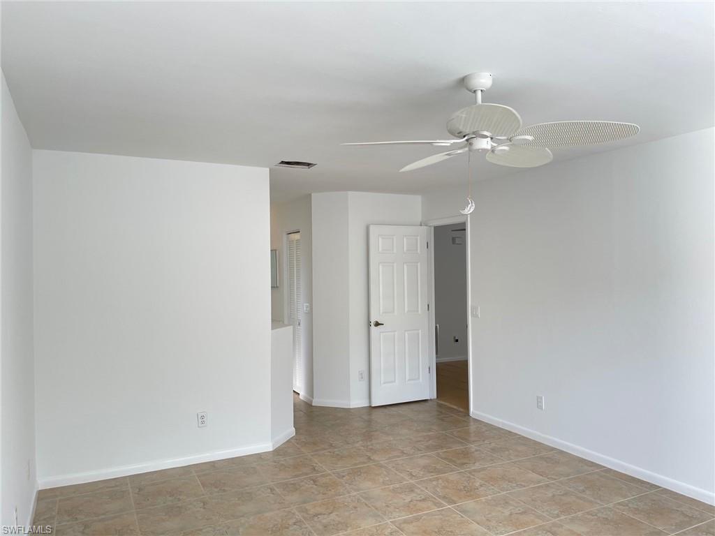 SAN CARLOS PARK - Residential