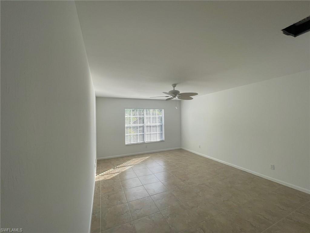 SAN CARLOS PARK - Residential