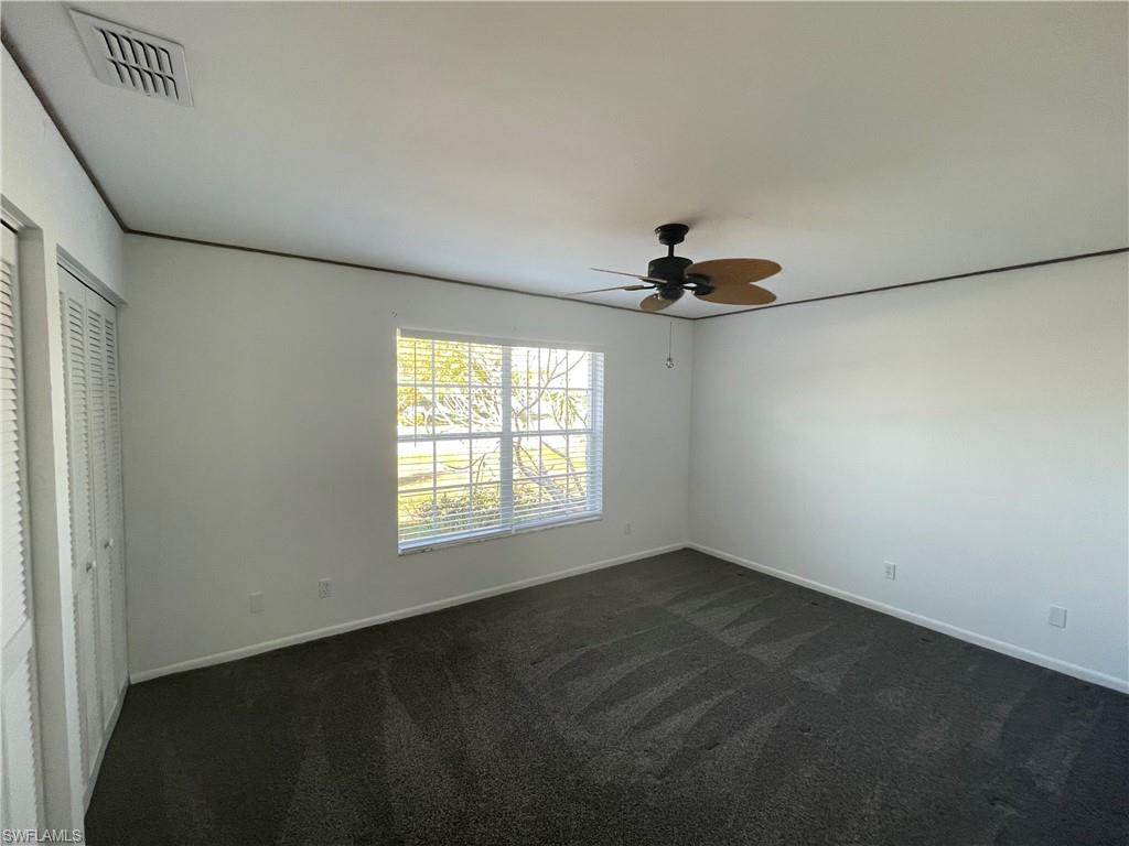 SAN CARLOS PARK - Residential