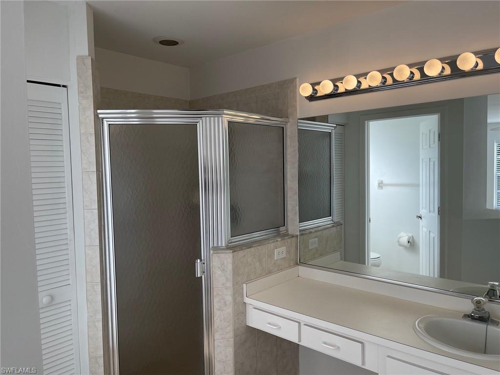 SAN CARLOS PARK - Residential