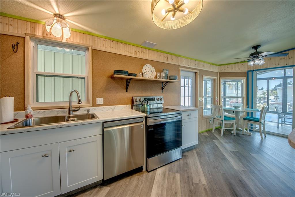 PINE ISLAND COVE - Residential