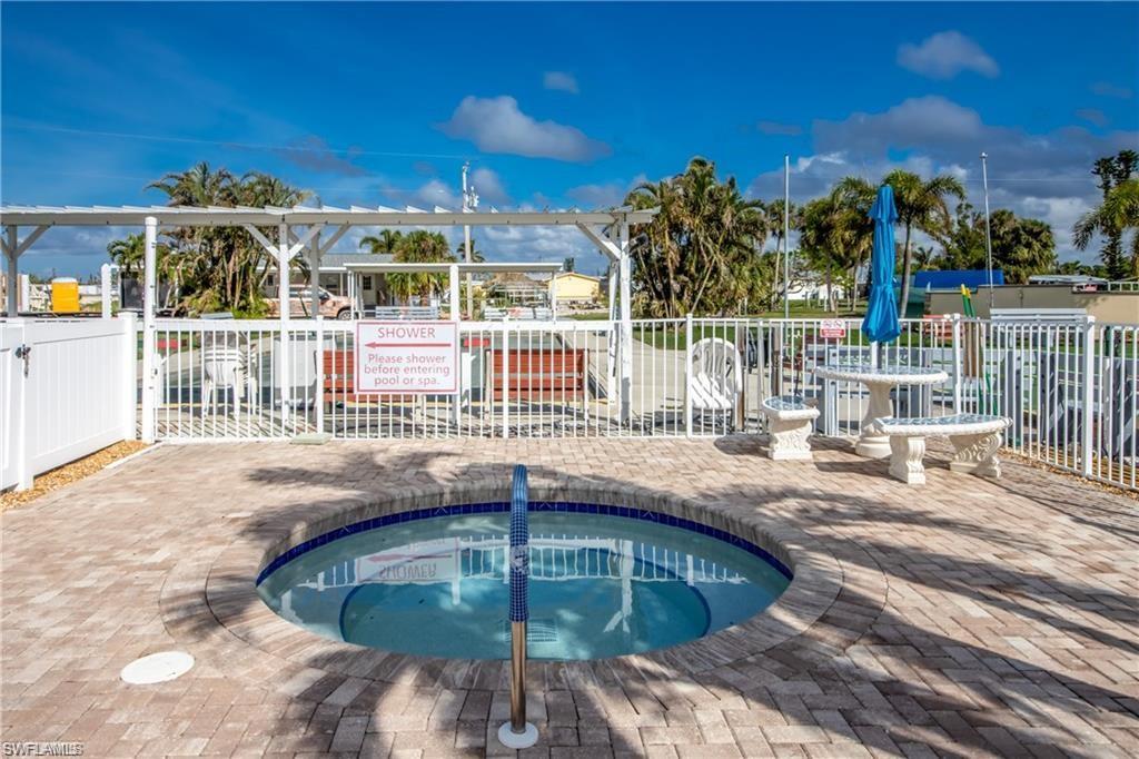 PINE ISLAND COVE - Residential