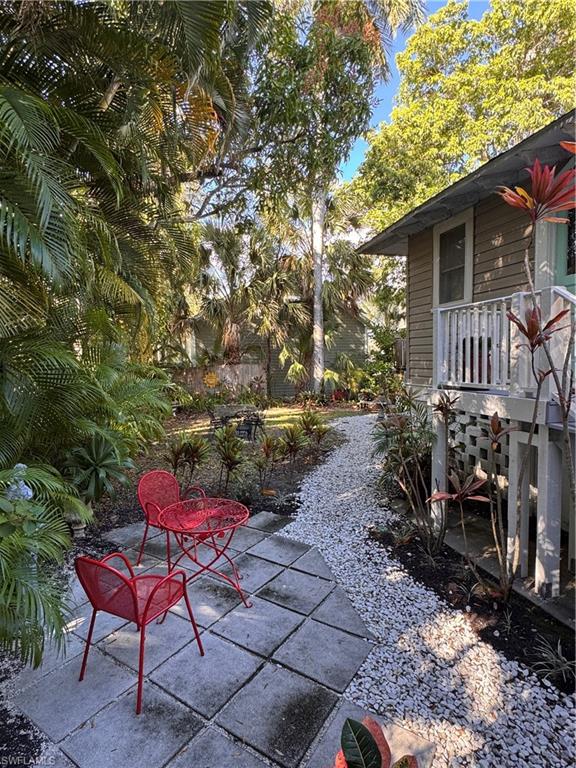 MACDONALDS HUGH - Residential Lease