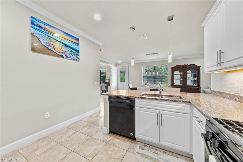 WINDING CYPRESS - Residential