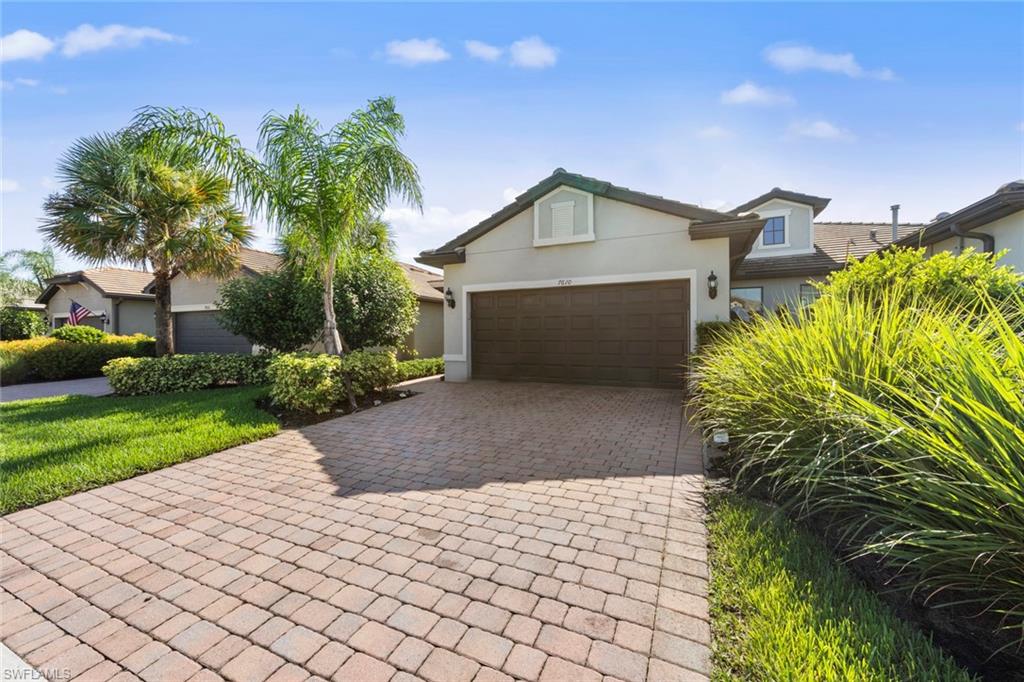 WINDING CYPRESS - Residential