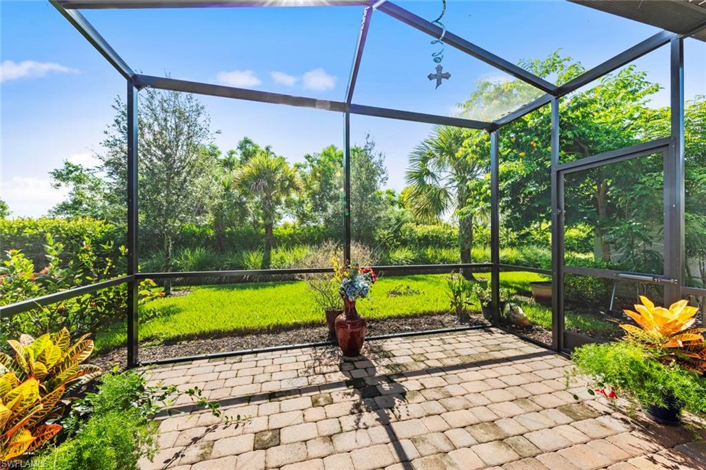 WINDING CYPRESS - Residential