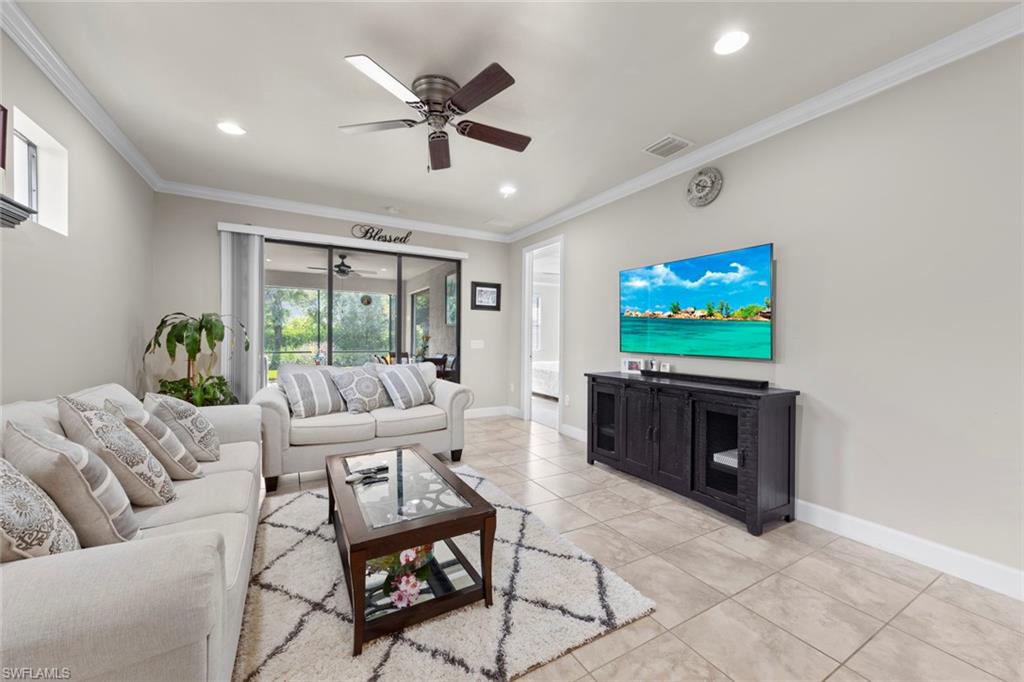 WINDING CYPRESS - Residential