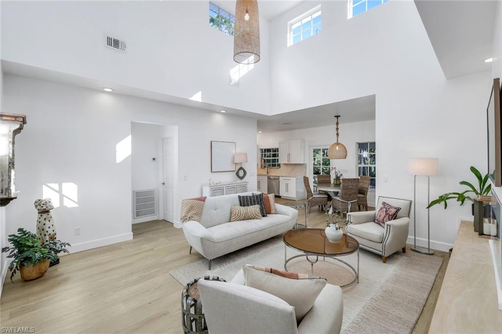 SAN CARLOS ESTATES - Residential