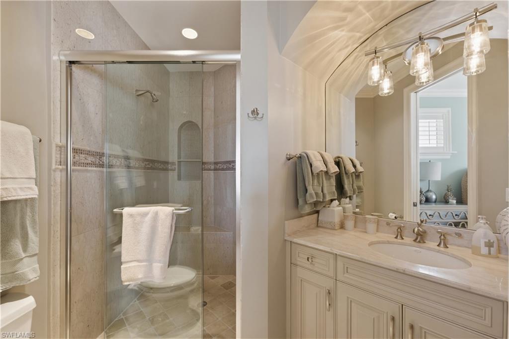 PARK SHORE - Residential