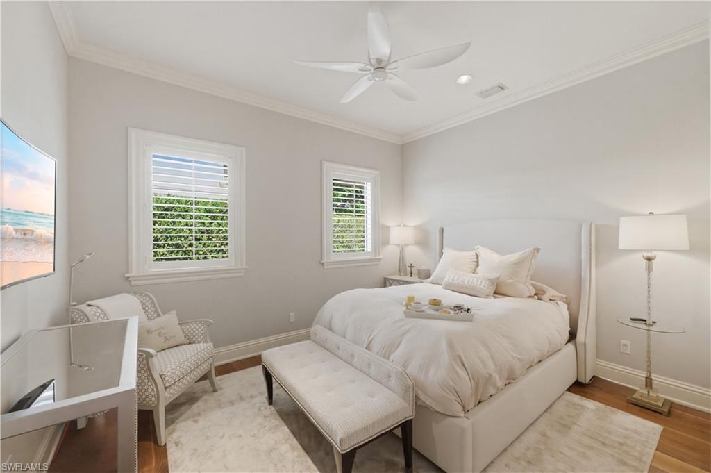 PARK SHORE - Residential