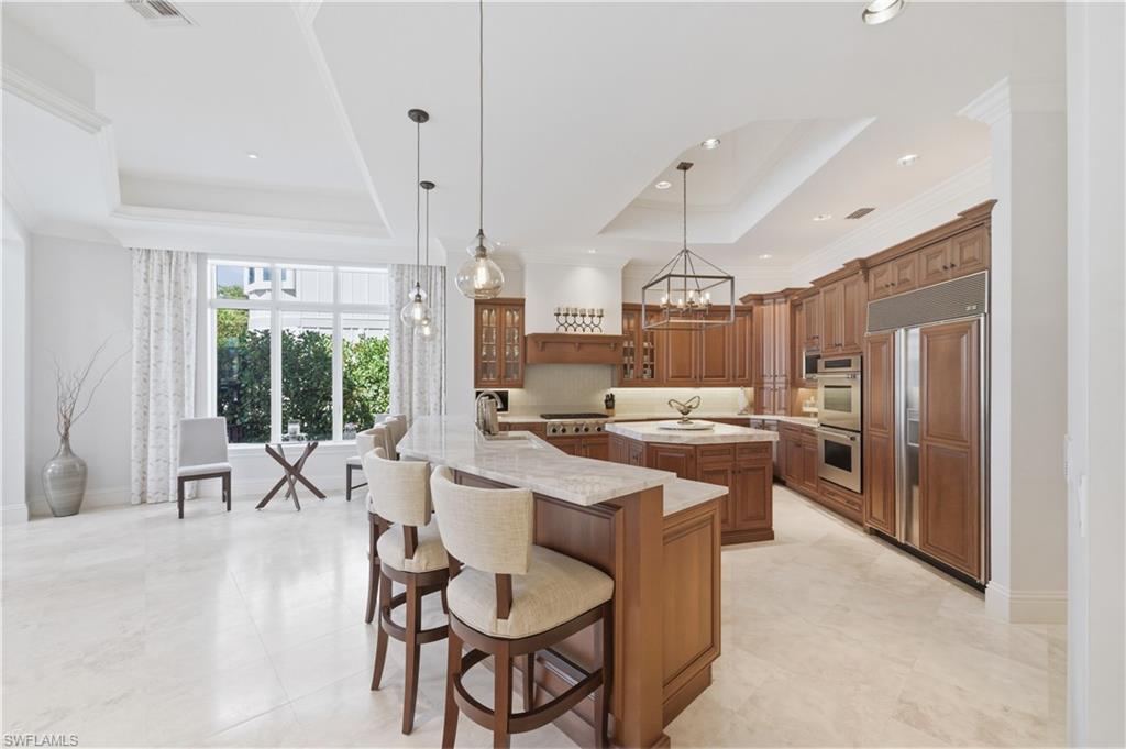 PARK SHORE - Residential