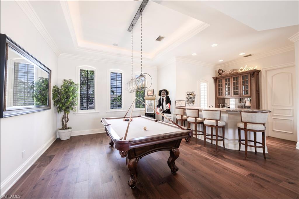 PARK SHORE - Residential