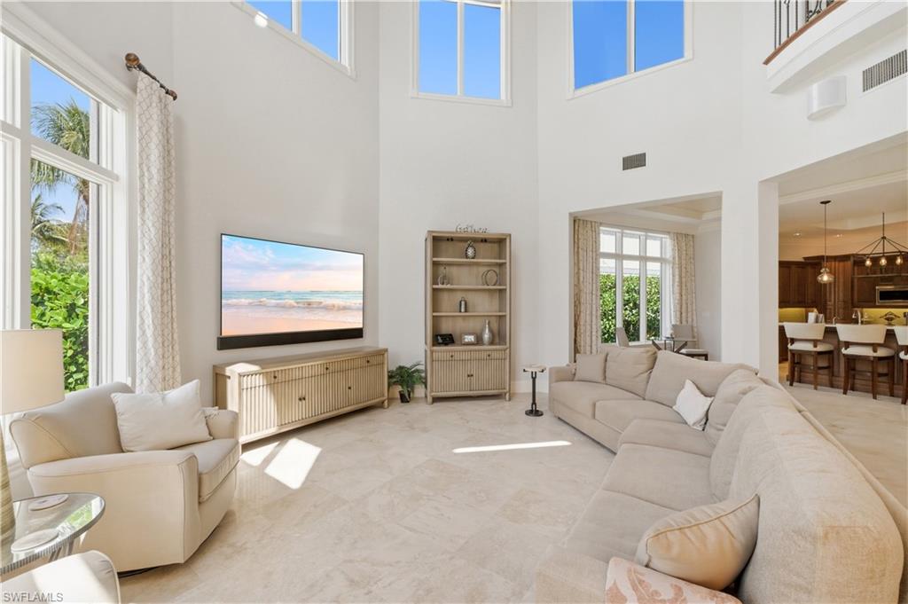 PARK SHORE - Residential