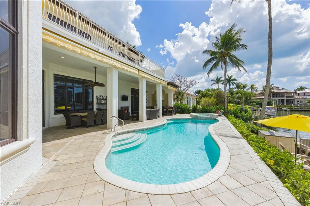 PARK SHORE - Residential