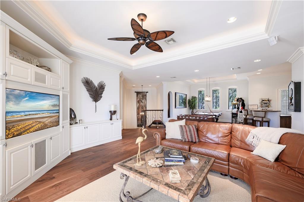 PARK SHORE - Residential