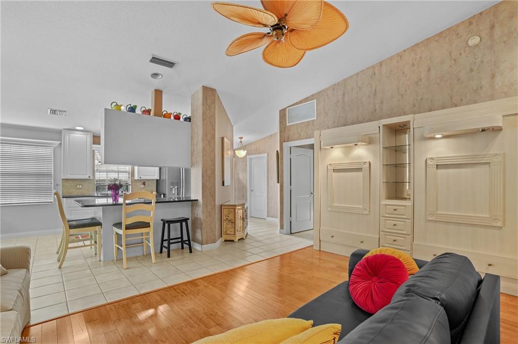 4588 Pasadena CT