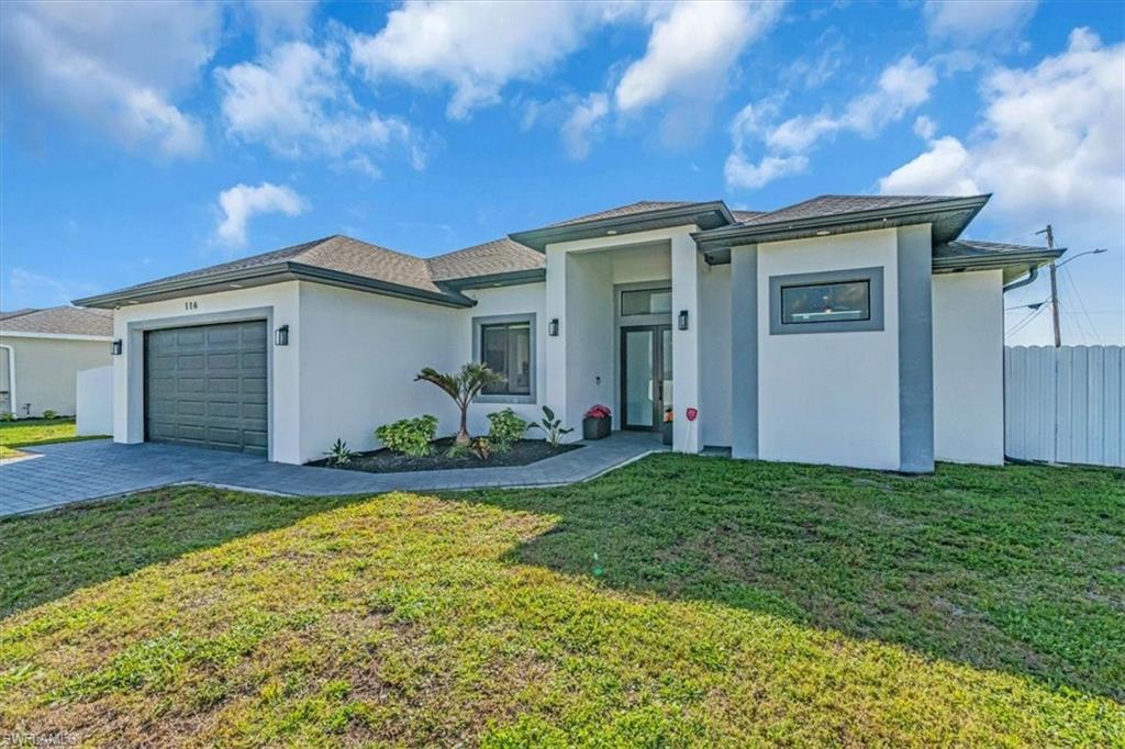 CAPE CORAL - Residential