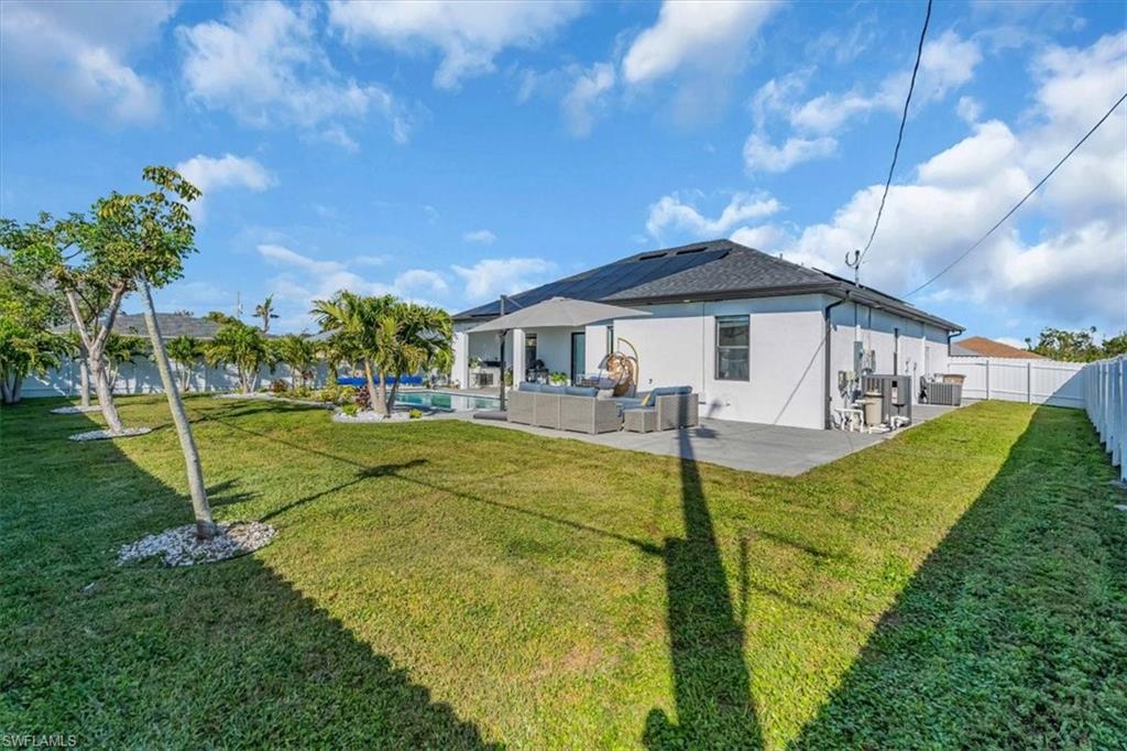 CAPE CORAL - Residential