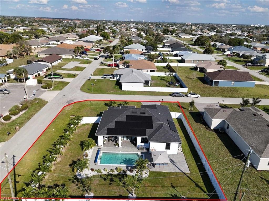 CAPE CORAL - Residential