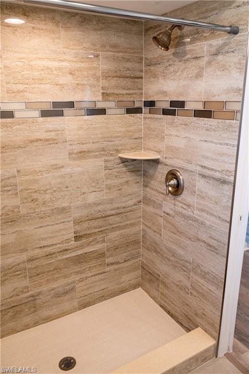 SUNSET COVE - Residential Lease