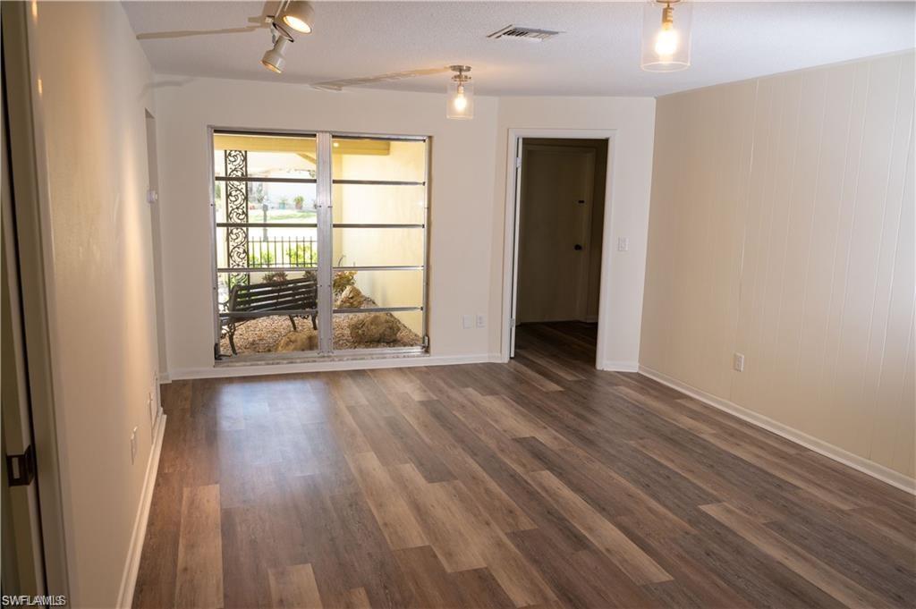 SUNSET COVE - Residential Lease