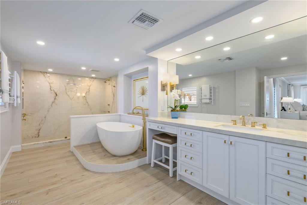 WESTGATE - Residential